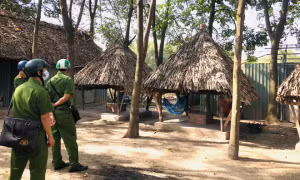 Dụ bé gái 12 tuổi vào quán cà phê chòi để xâm hại
