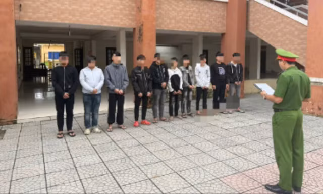 Vụ gây náo loạn, vô cớ tấn công người ở Hội An: Khởi tố thêm 10 đối tượng 
