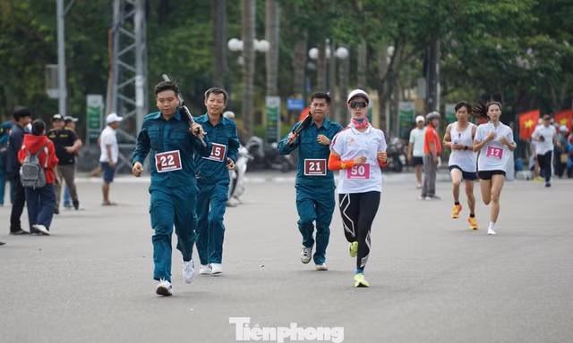 Đà Nẵng: Hơn 2.100 vận động viên tranh tài tại giải việt dã truyền thống 30 năm