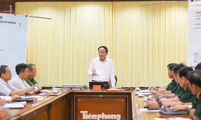 Gia Lai lập Sở chỉ huy lâm thời tìm tàu cá có 8 ngư dân mất liên lạc ngoài khơi