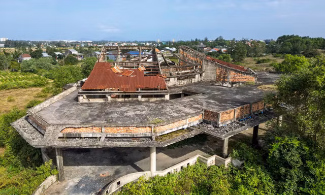 Toàn cảnh công trình Nhà hỏa táng Hội An bị bỏ hoang hơn 20 năm nay
