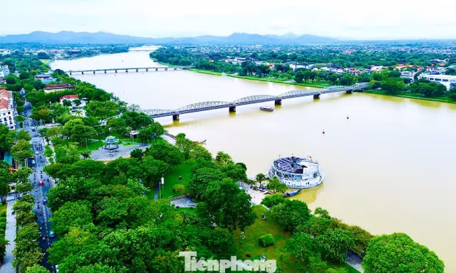 Cầu Trường Tiền lưu thông ra sao trong 150 ngày sửa chữa?