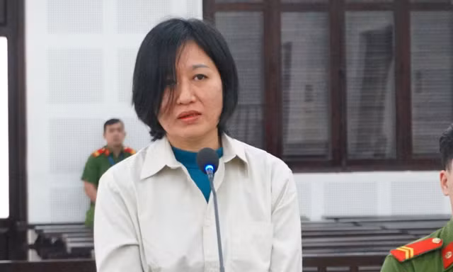 Đấu giá 9 ô tô khách của nữ đại gia trốn thuế hàng chục tỷ đồng ở Đà Nẵng