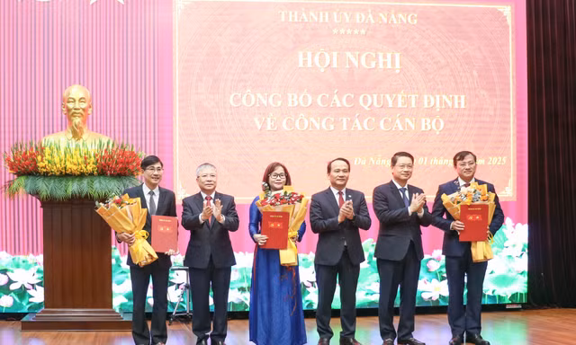 Điều động, bổ nhiệm nhân sự ở 6 tỉnh, thành