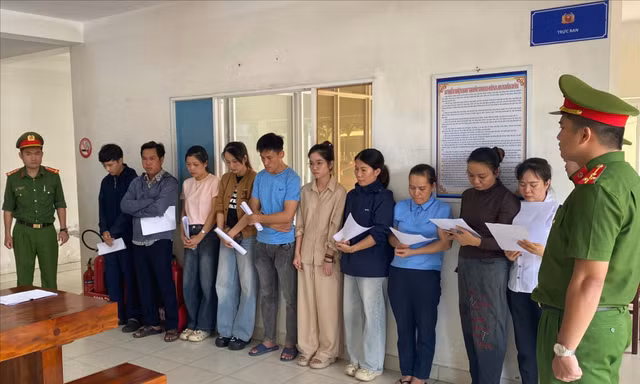 Khởi tố 10 bị can trong vụ trục lợi bảo hiểm nhân thọ
