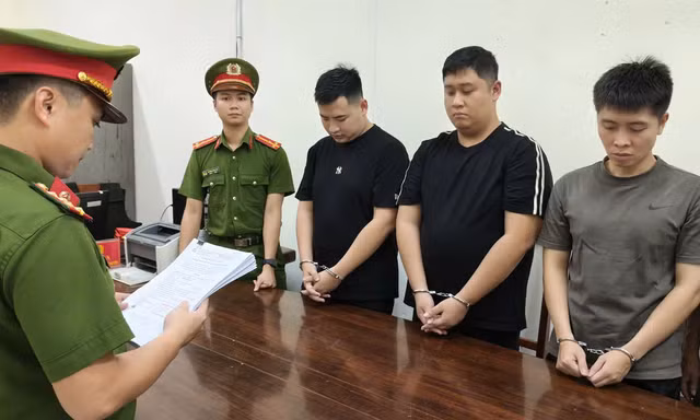 Tạo nhóm VIP trên mạng, dụ nạn nhân vào bẫy lừa tiền ảo