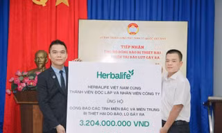 Herbalife Việt Nam ủng hộ hơn 3,2 tỷ đồng giúp đồng bào miền Bắc, miền Trung sau bão