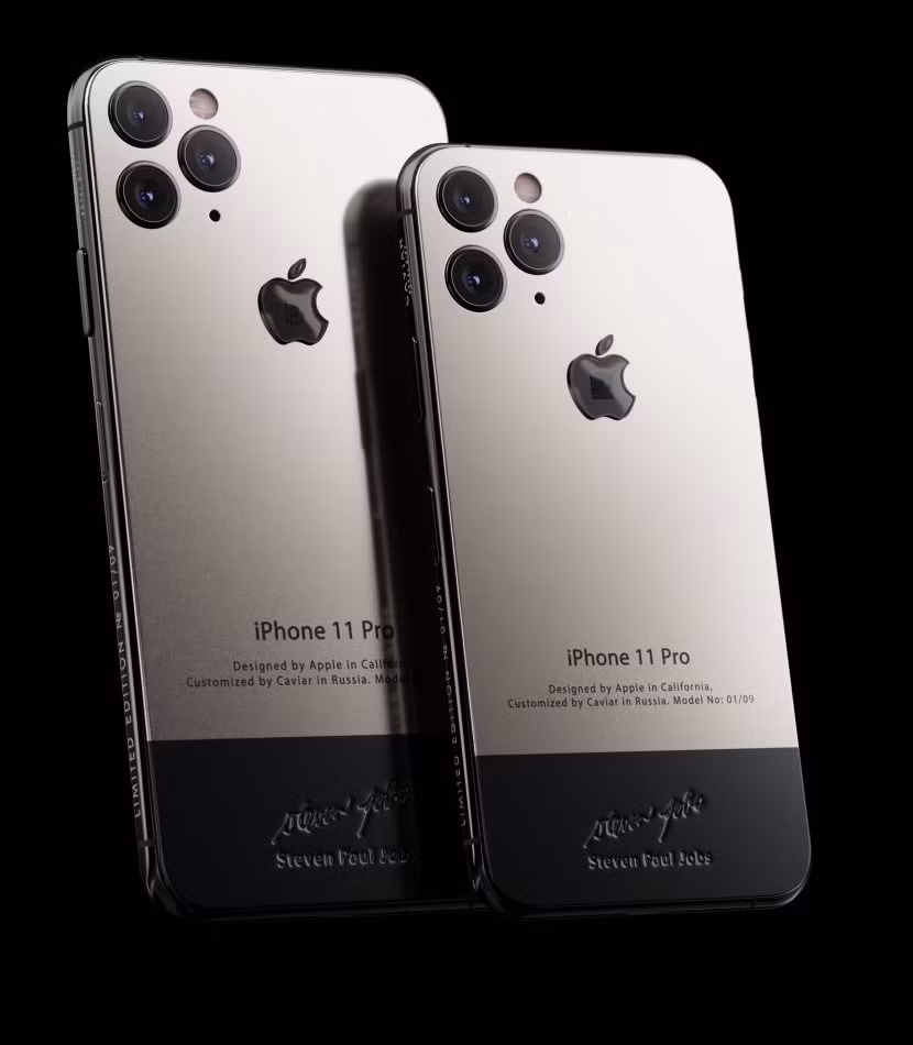 Caviar ra mắt iPhone 11 chế tác từ áo “cổ rùa” huyền thoại của Steve Jobs