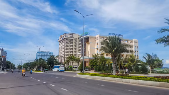 Khách sạn Bình Dương sẽ được di dời đầu tiên. Ảnh: Tr.Định