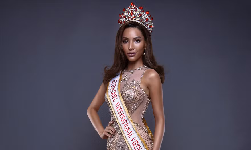 Giải vàng siêu mẫu 2015 Dương Nguyễn Khả Trang đã chính thức nhận được giấy phép của Cục Nghệ thuật và biểu diễn cấp phép dự thi cuộc thi Super Model International 2018 (Siêu mẫu Quốc tế 2018).