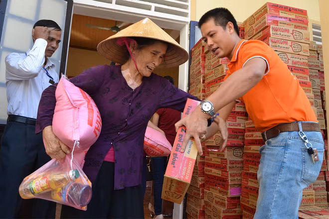 FPT sát cánh cùng miền Trung ruột thịt
