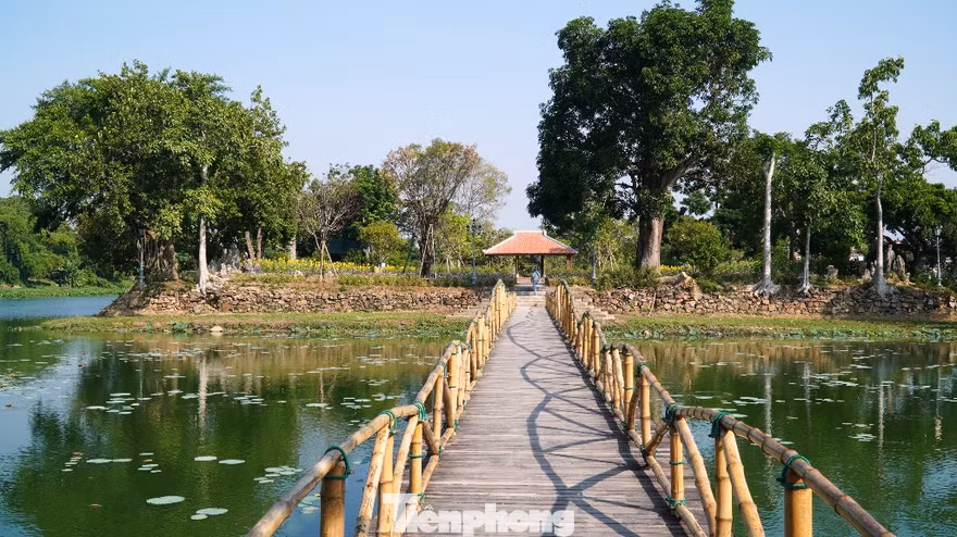 Danh thắng hồ Tịnh Tâm (Huế) hoàn thành chỉnh trang, với cảnh sắc đầy sức thu hút.