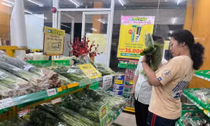 Chi phí leo thang, thị trường chật vật giữ giá