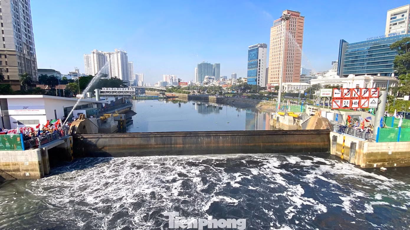tp-ben-nghe-2.jpg