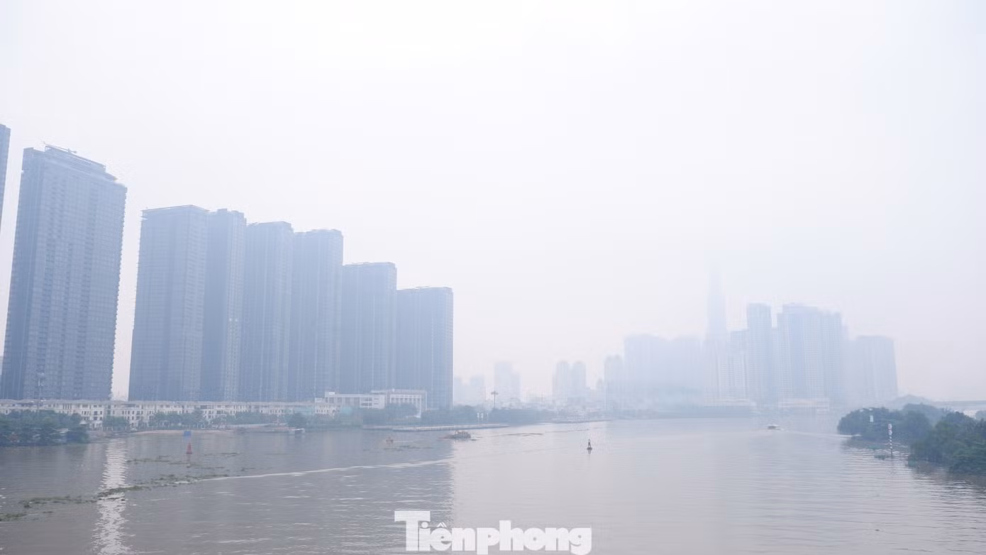 tp-suong-mu-102010.jpg