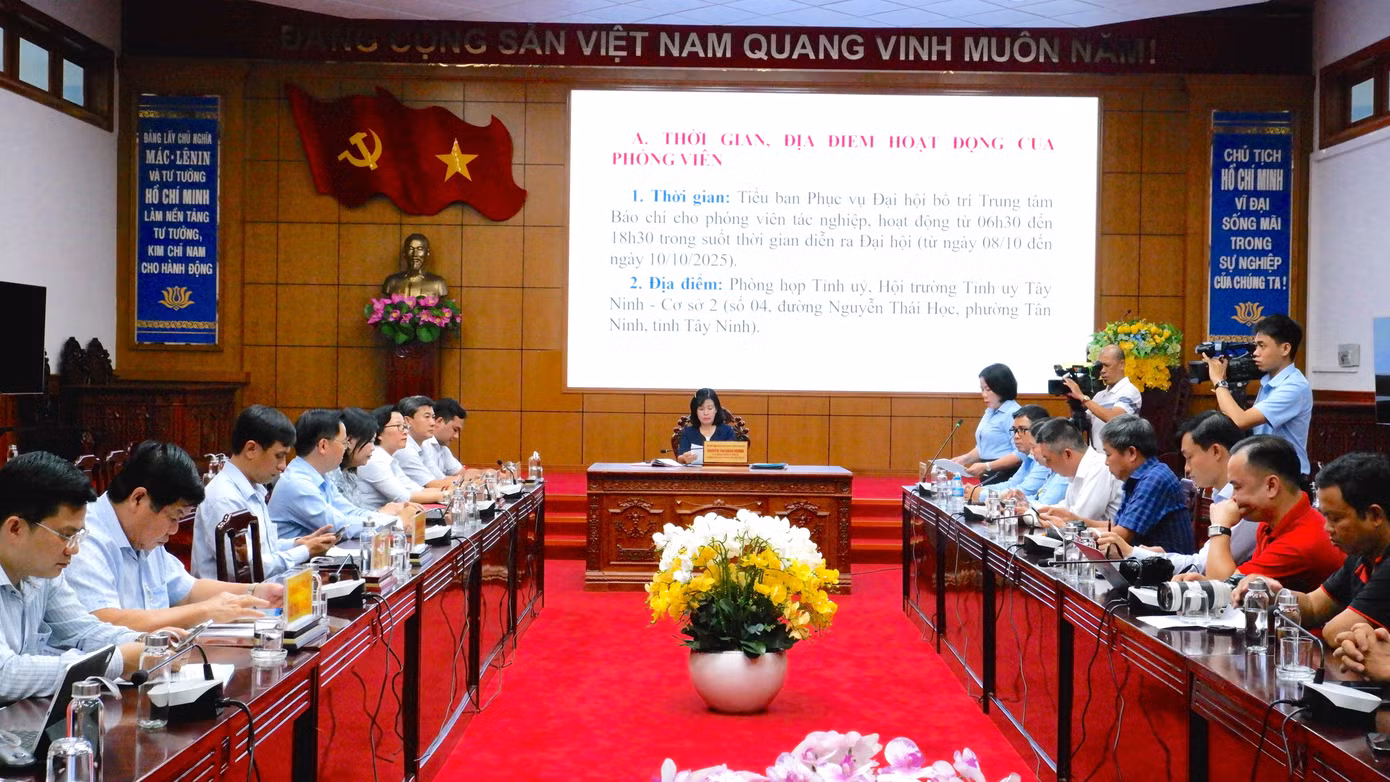 quang-canh.jpg
