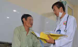 Một gia đình nhập viện sau bữa ăn nấm rừng quen thuộc