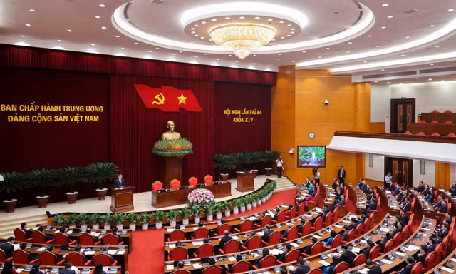 Thí điểm thành lập đảng bộ HĐND và đảng bộ MTTQ, các đoàn thể tỉnh, thành phố