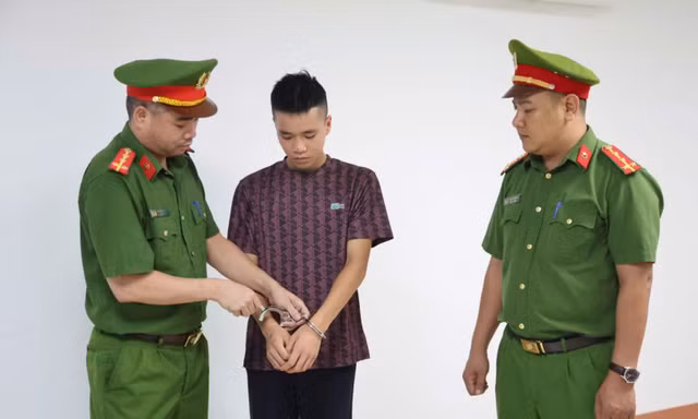 Hàng chục đối tượng mang hung khí hỗn chiến sau bài đăng trên TikTok