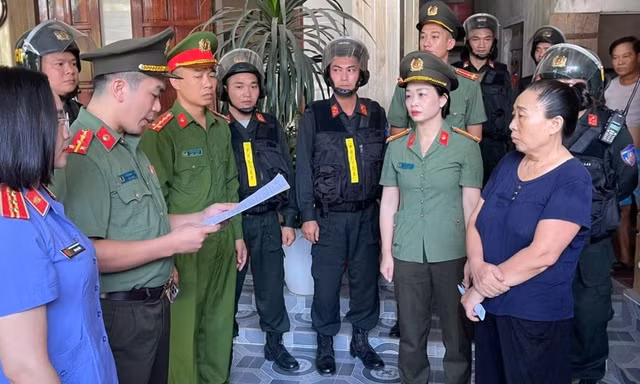 Bắt tạm giam người phụ nữ đăng tin sai sự thật, kích động gây rối