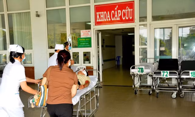 Sở Y tế TPHCM yêu cầu làm rõ nam sinh tử vong do bệnh viện chậm cấp cứu