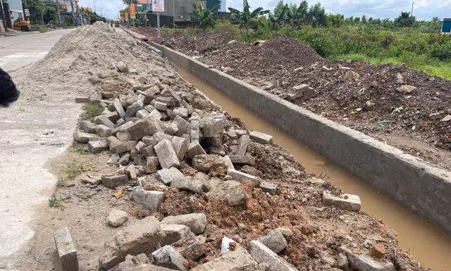 Quảng Ninh: Cống thoát nước gần 20 tỷ đồng vừa thi công đã sạt lở sau mưa