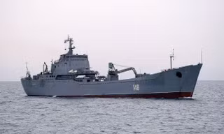 Truyền thông Ukraine: Nga di chuyển tàu chiến quanh Sevastopol