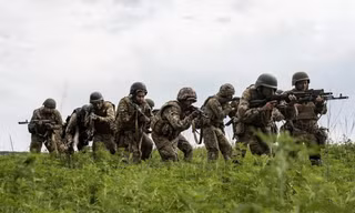 Ukraine điều lực lượng tinh nhuệ đến điểm nóng Pokrovsk