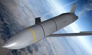 Một thành viên NATO không tham gia sáng kiến mua vũ khí của Mỹ cho Ukraine