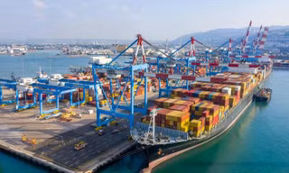 Các quốc gia vùng Vịnh cân nhắc thay thế eo biển Hormuz bằng 'hành lang năng lượng' Haifa