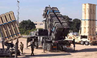 Mỹ, Israel đối mặt với tình trạng 'vực thẳm kho đạn'