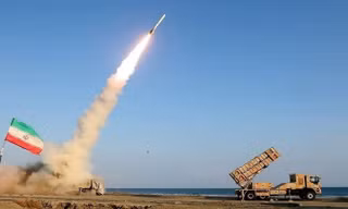 Iran 'hồi sinh thần tốc' lá chắn phòng không sau các cuộc tấn công của Israel