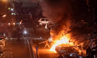 Iran kêu gọi đồng minh của Mỹ ngăn Washington can thiệp ở Trung Đông