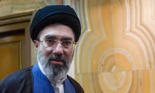 Lãnh tụ Tối cao Iran thoát âm mưu ám sát trong gang tấc