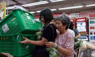 Siêu bão Ragasa đe dọa Hồng Kông: Nguy cơ lặp lại 'thảm họa' như bão Mangkhut 2018