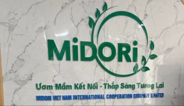 Một doanh nghiệp xuất khẩu lao động bị xử phạt 